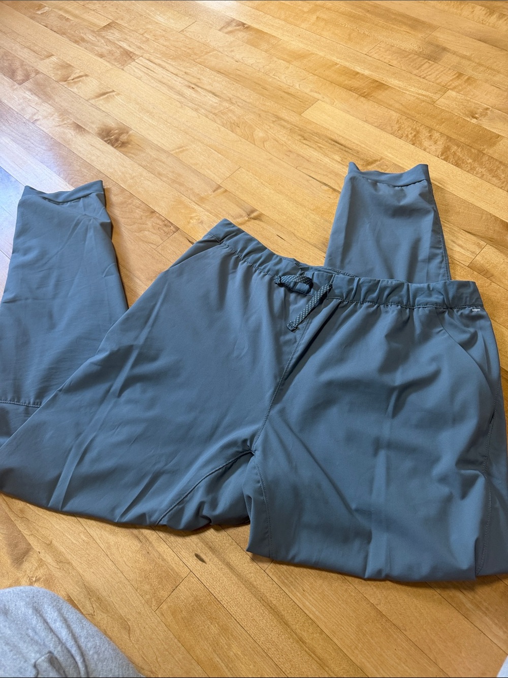 Patagonia Mens Patagonia Terrebonne jogger rock pants
